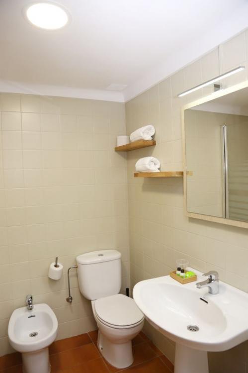 Hostal Torras Sant Hilari Sacalm Exterior photo